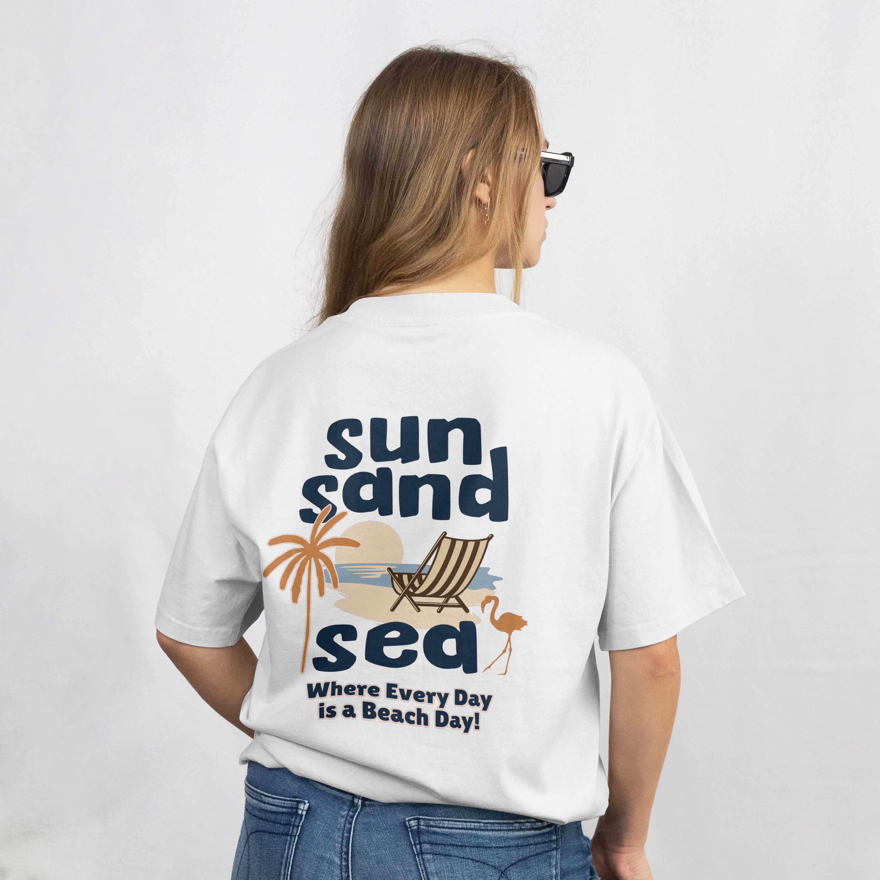 Oversized“Sun Sand Sea” Beach Day Graphic Organic Cotton T-Shirt